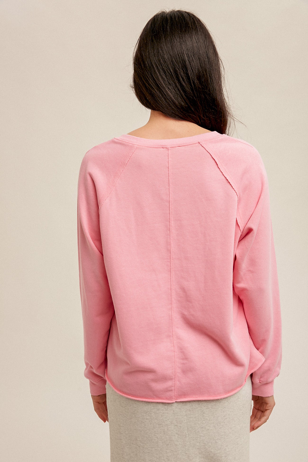 Ladies Hem & Thread V-Neck Asymmetrical Hem Loose Fit Sweatshirt-Pink