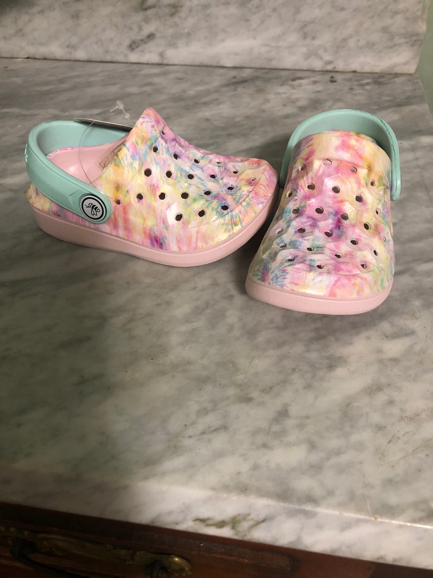 Girls Graphic Rainbow Tie Dye Varsity Clog by Joybees