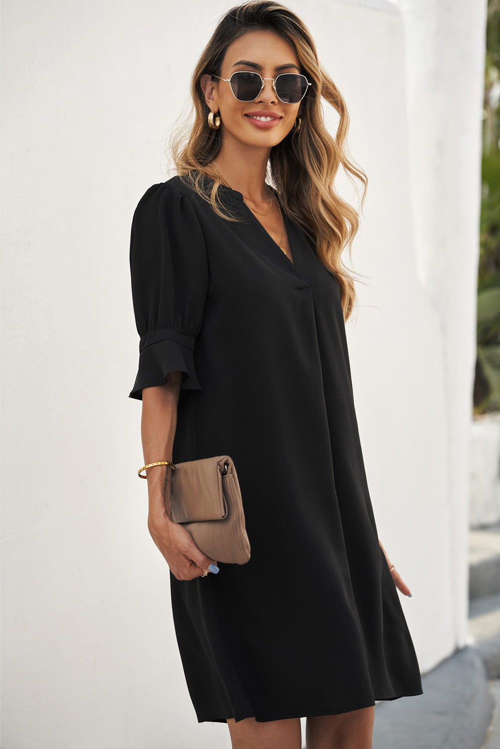 Ladies Black Ruffled Sleeve Shift Dress