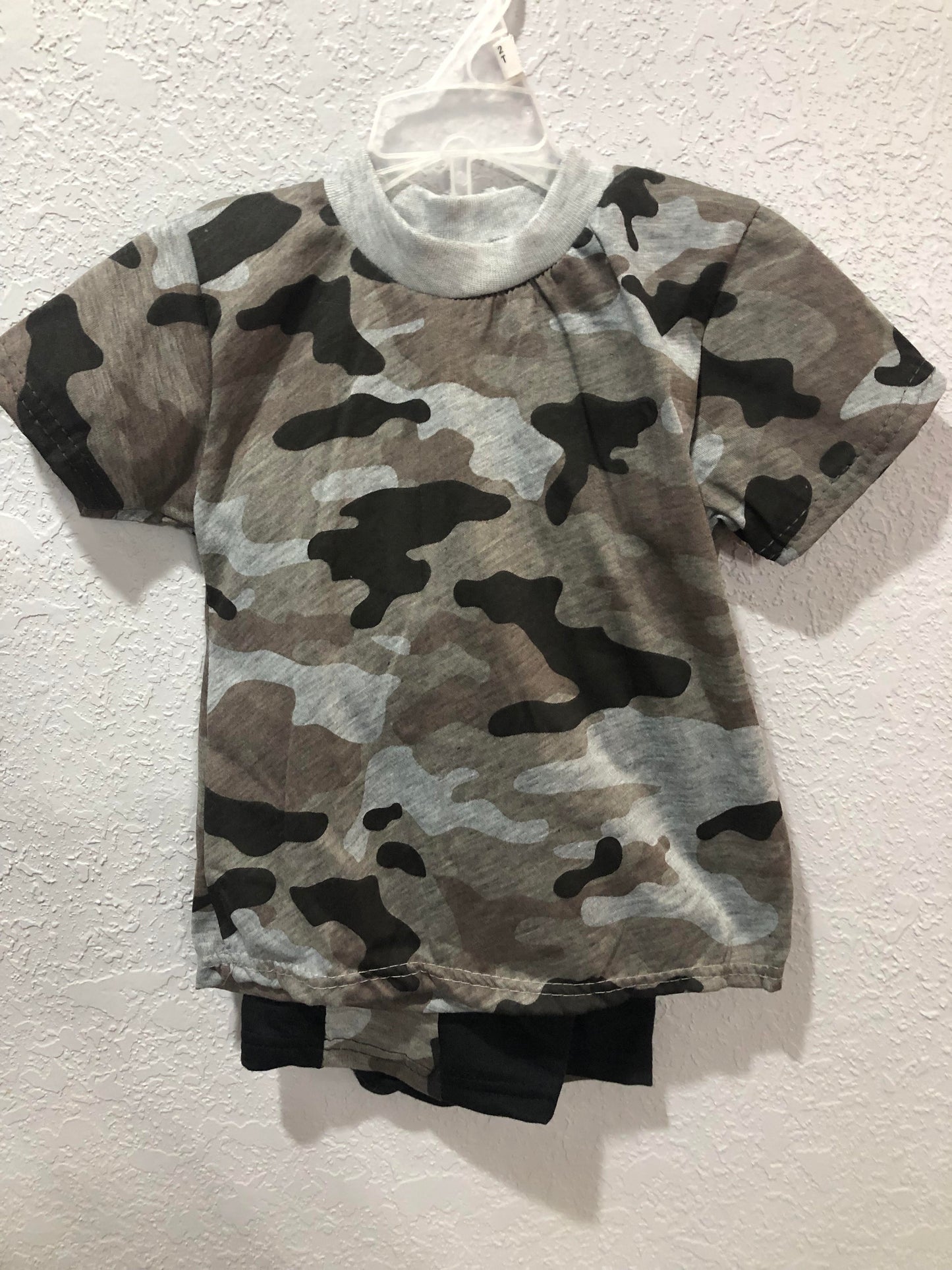 Boys Gray Camouflage Short Set
