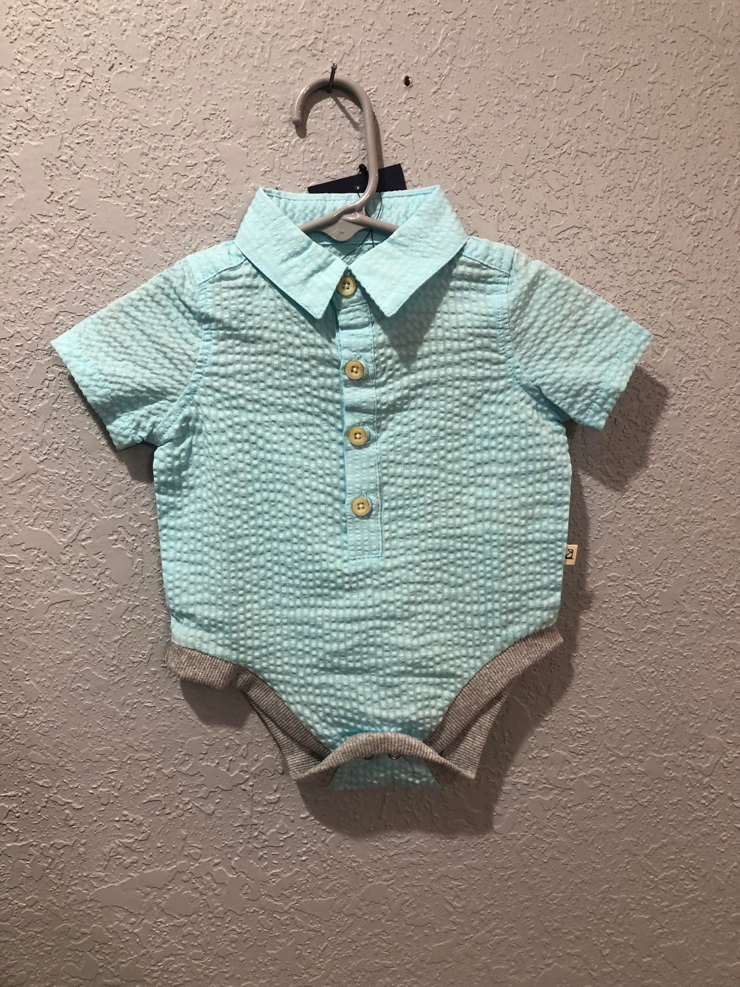 Boys Helford Aqua Seersucker SS Onesie by Me & Henry