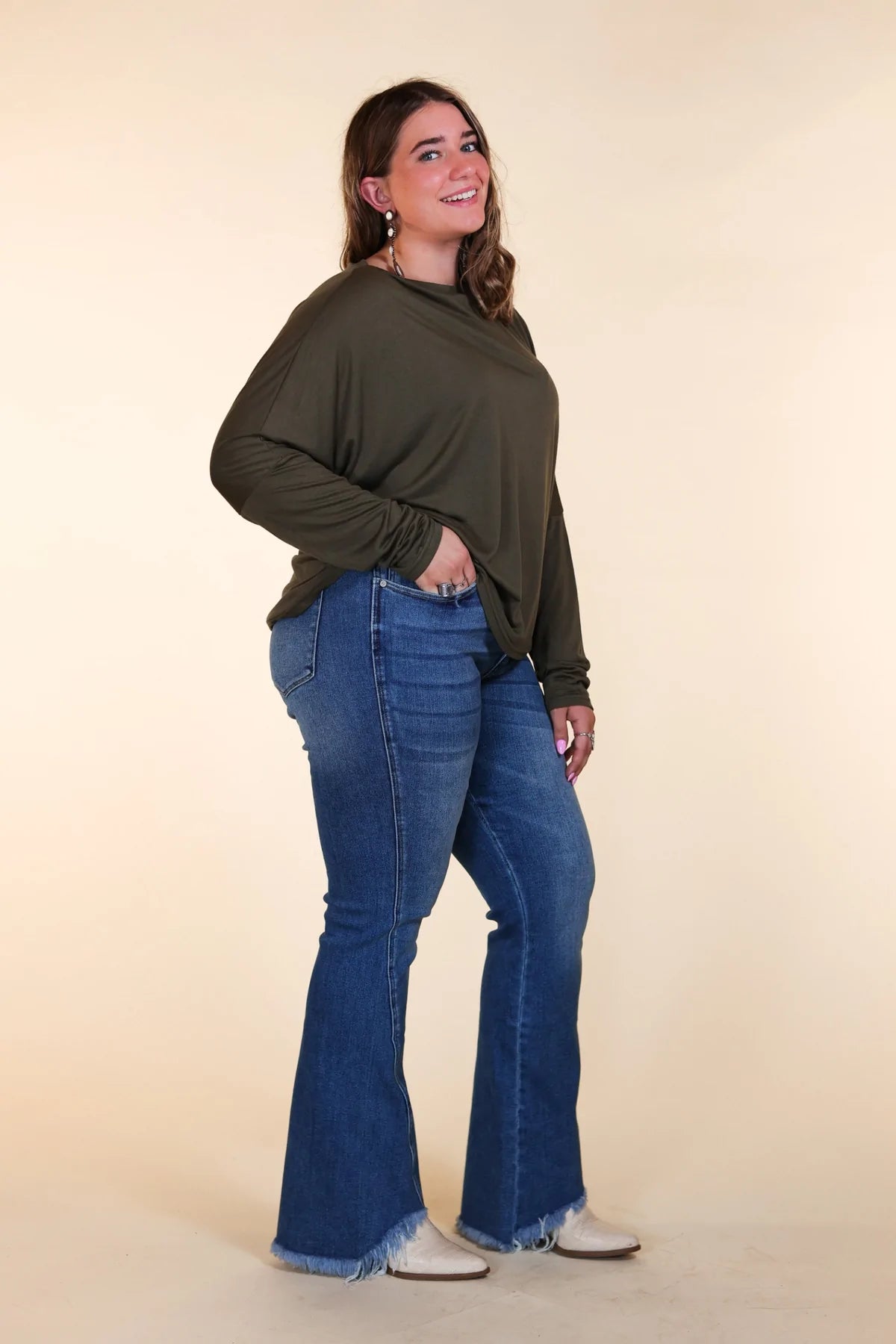 Ladies Grace & Emma The Hanna Medium Wash Shark Bite Flares