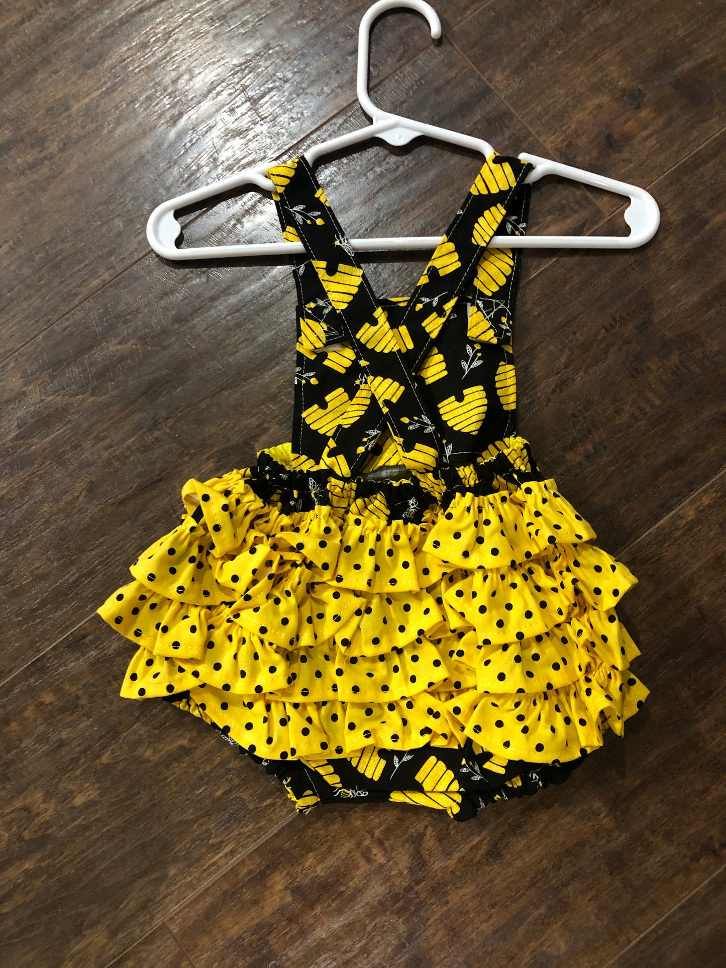 Girls Beehive Bubble by Ladybug Dezignz