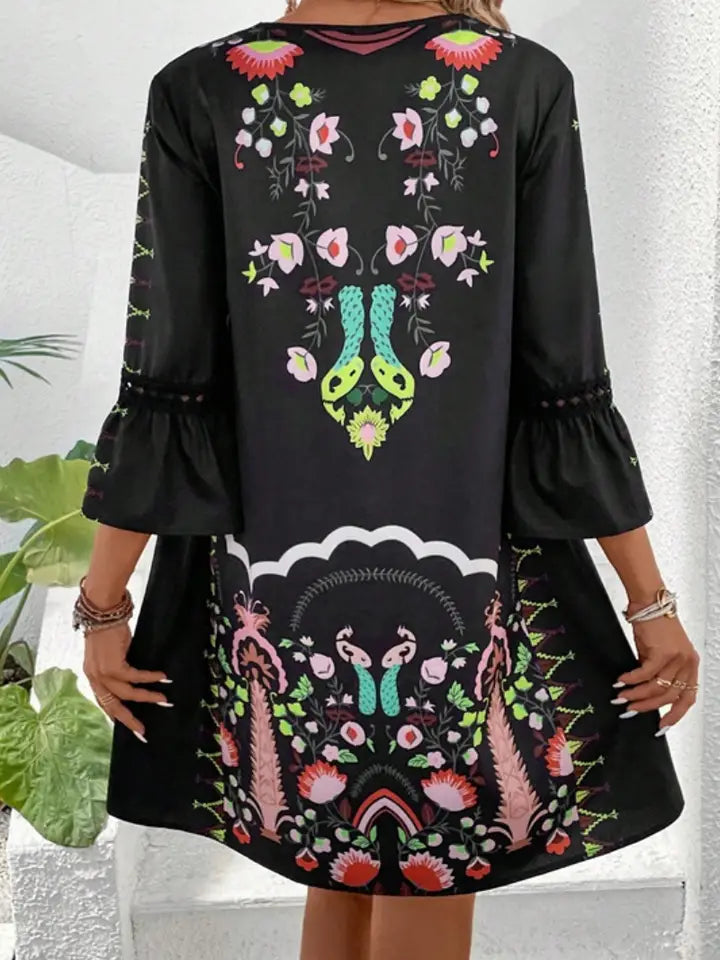 Ladies Casual V-Neck Lace Patchwork Print Dress-Black
