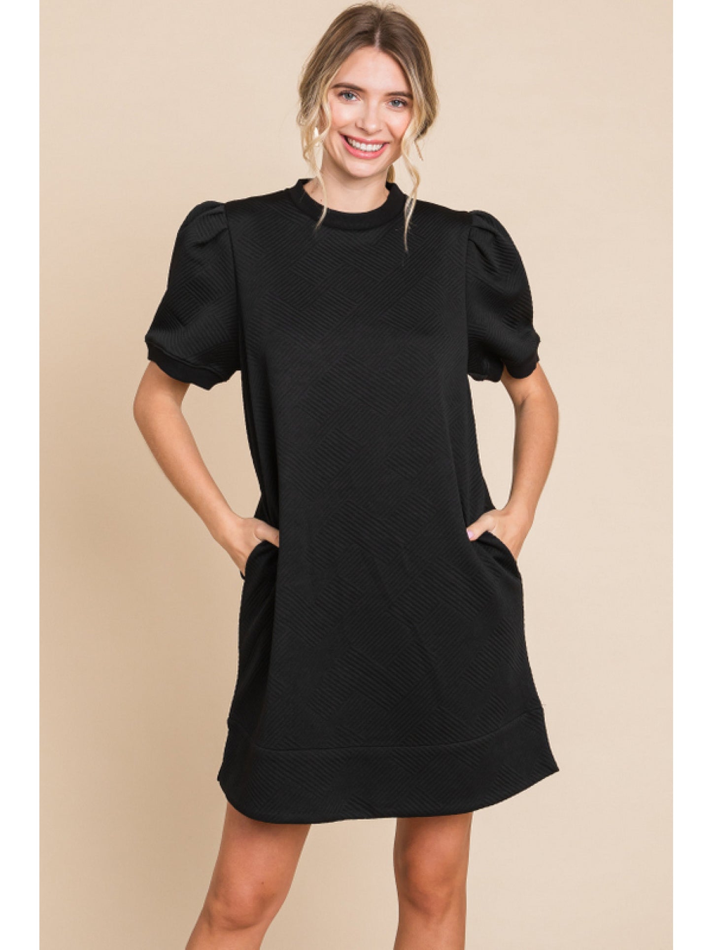 Ladies Jodifl Textured Dress With U-Neck - Black