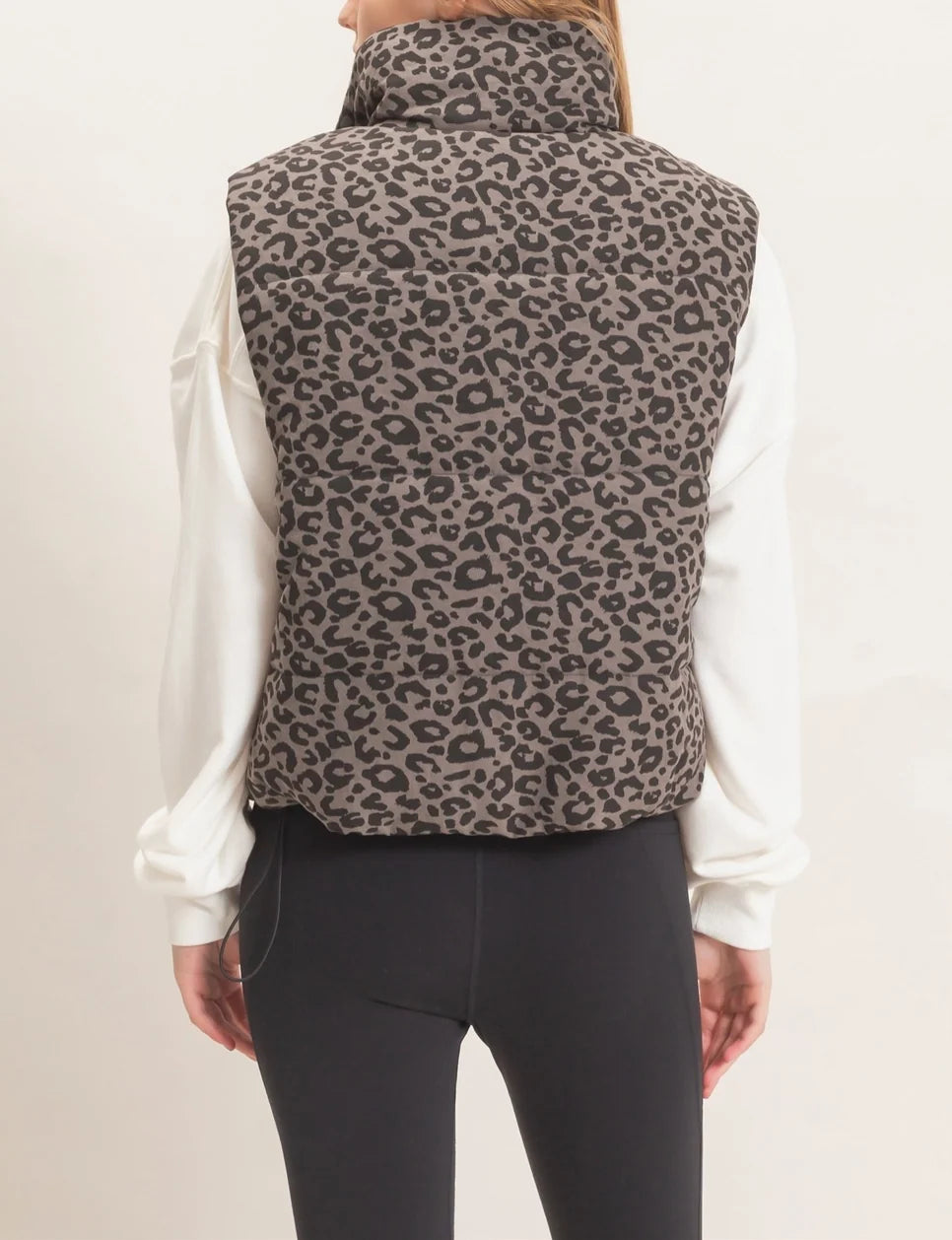 Ladies Leopard Quilted Zip Up Puffer Vest-Black